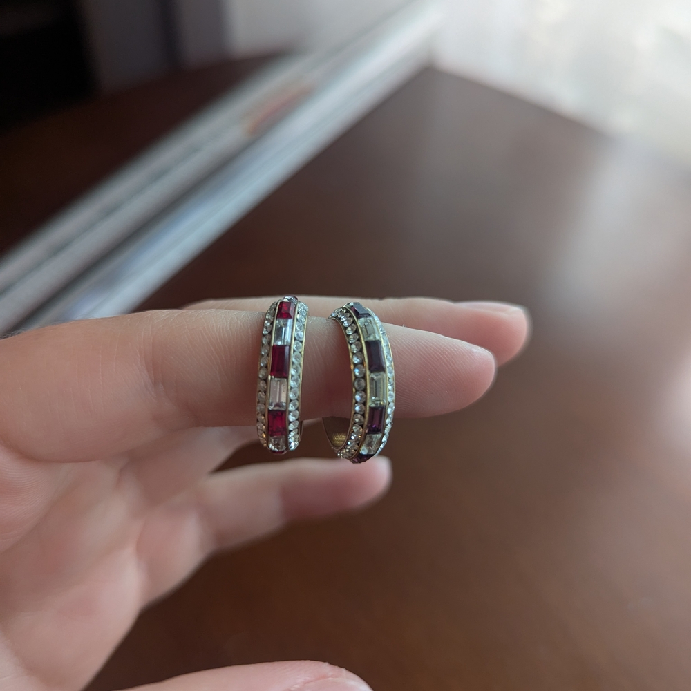 Vegas! Set Of Checkered Rhinestone Rings - Picture 4 of 4